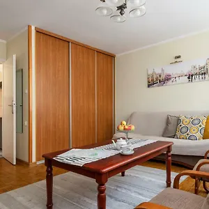Apartment Stare - Trebacka, Warsaw