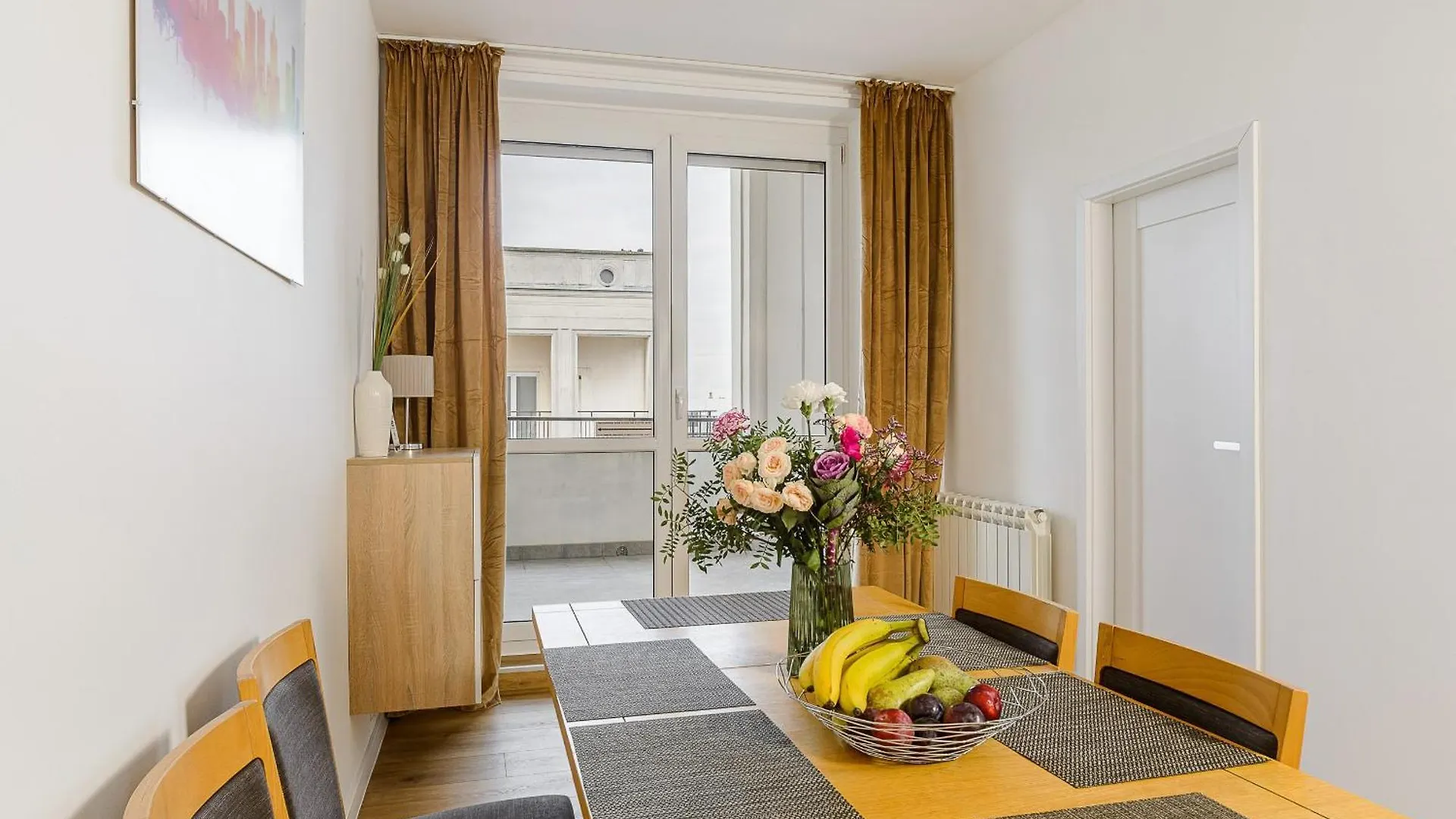 P&O Apartments Marszalkowska I Varšava 0*,  Polsko